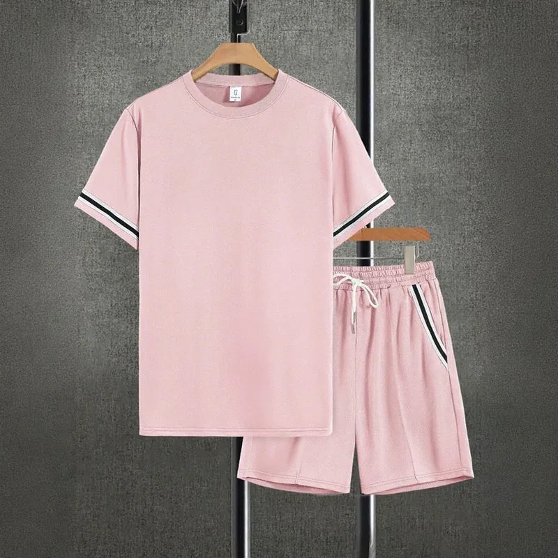 Conjunto Nexor™ con detalles en contraste y un estilo deportivo e informal