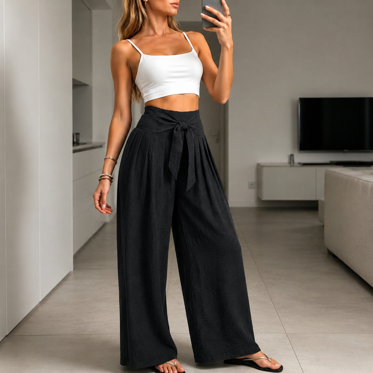 Pantalones Arielle™ con un elegante cinturón ajustable y una cintura con relieve