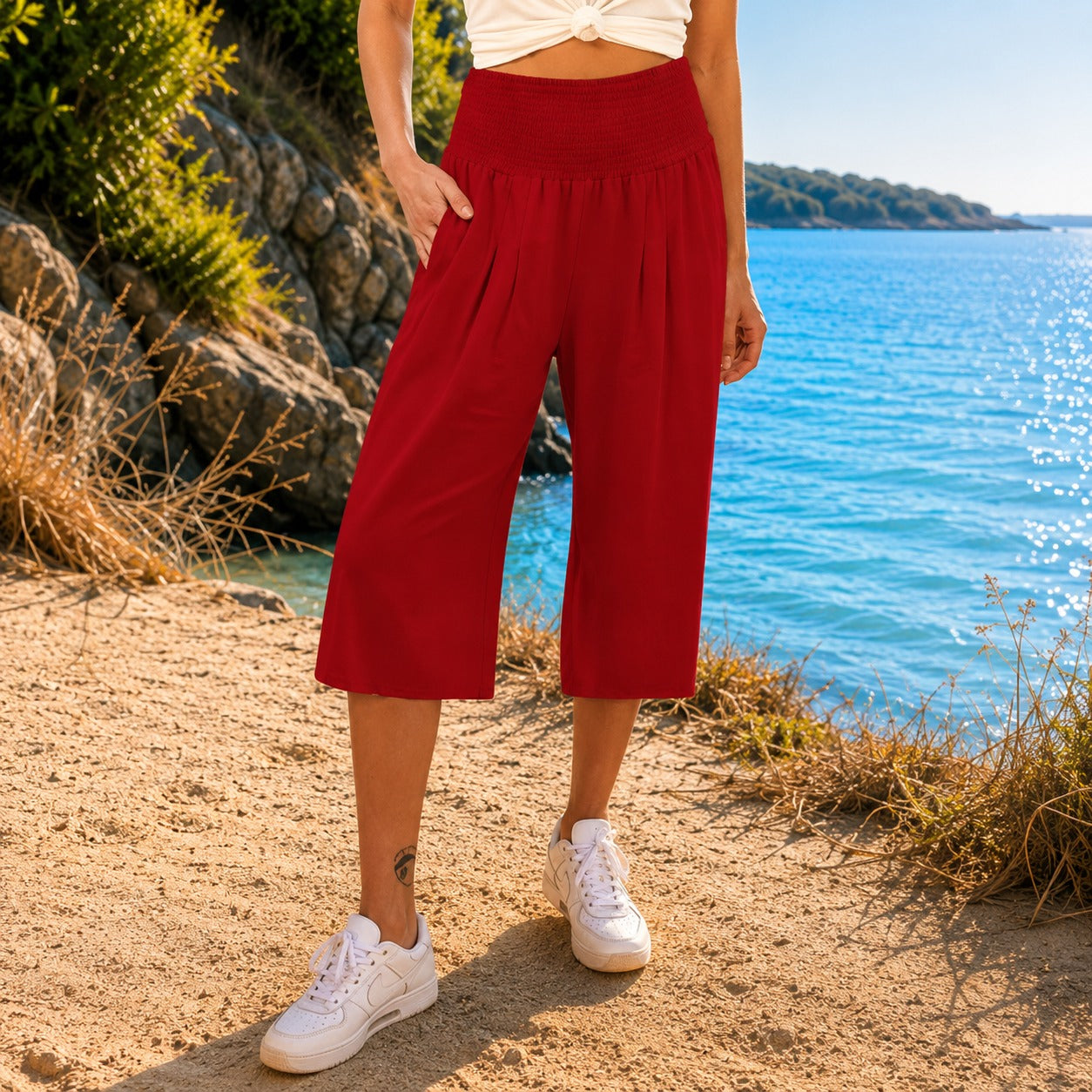 Pantalones capri Rosetta™ de algodón y lino con una elegante cintura fruncida