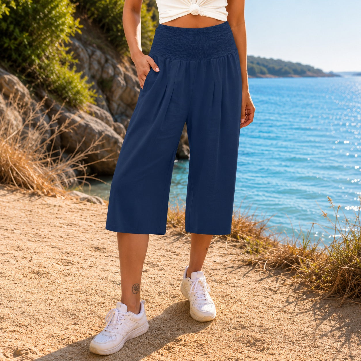 Pantalones capri Rosetta™ de algodón y lino con una elegante cintura fruncida